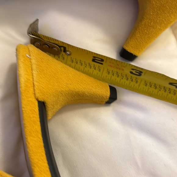 Ecco shoes new,suede,2” heels conform. - Picture 4 of 5